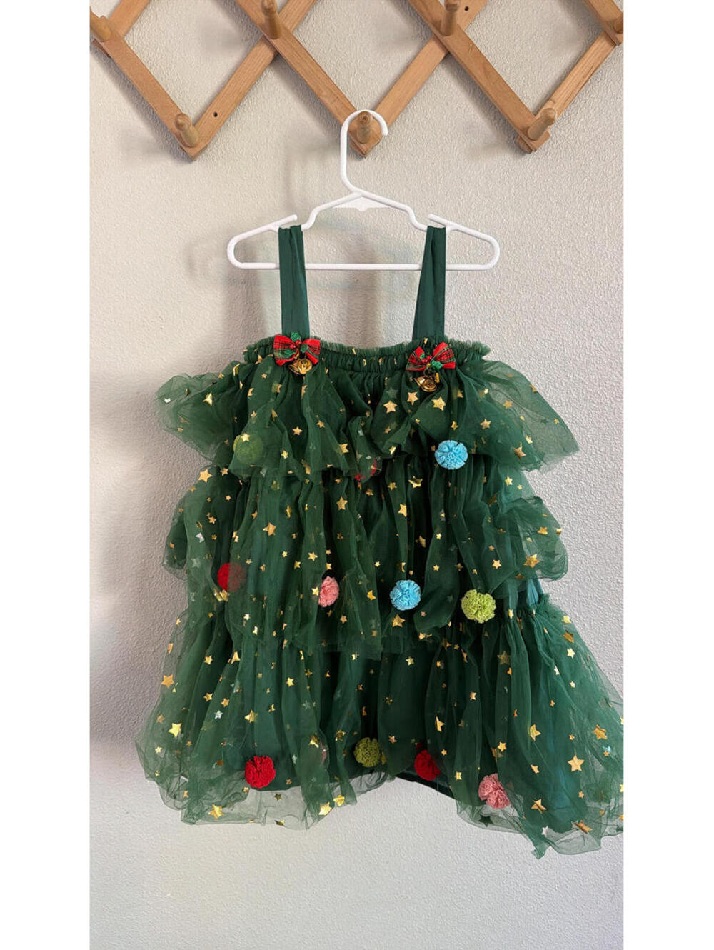 Girls Christmas dress size 5/6
